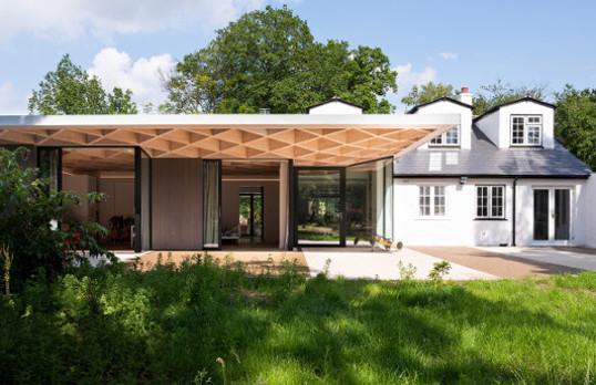 House for Theo and Oskar © Andy Matthews