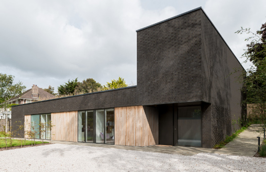 Hove House  © French Tye
