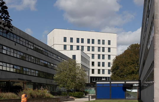 University of Southampton Centenary Building © Richard Battye