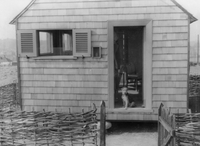 Img9 Shack exteriorpng