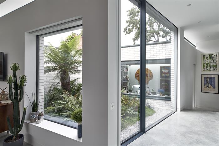 Threefold House299Edmund SumnerWEBIMAGE9jpg