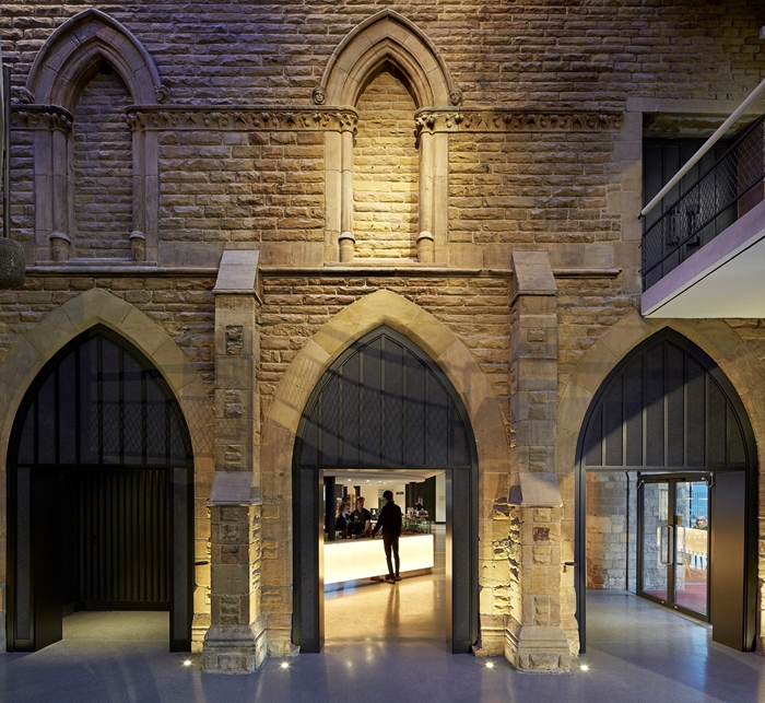 YorkTheatreRoyal1191CompanyHuftonCrowOwnersAlCrowNickHuftonWebImage2jpg