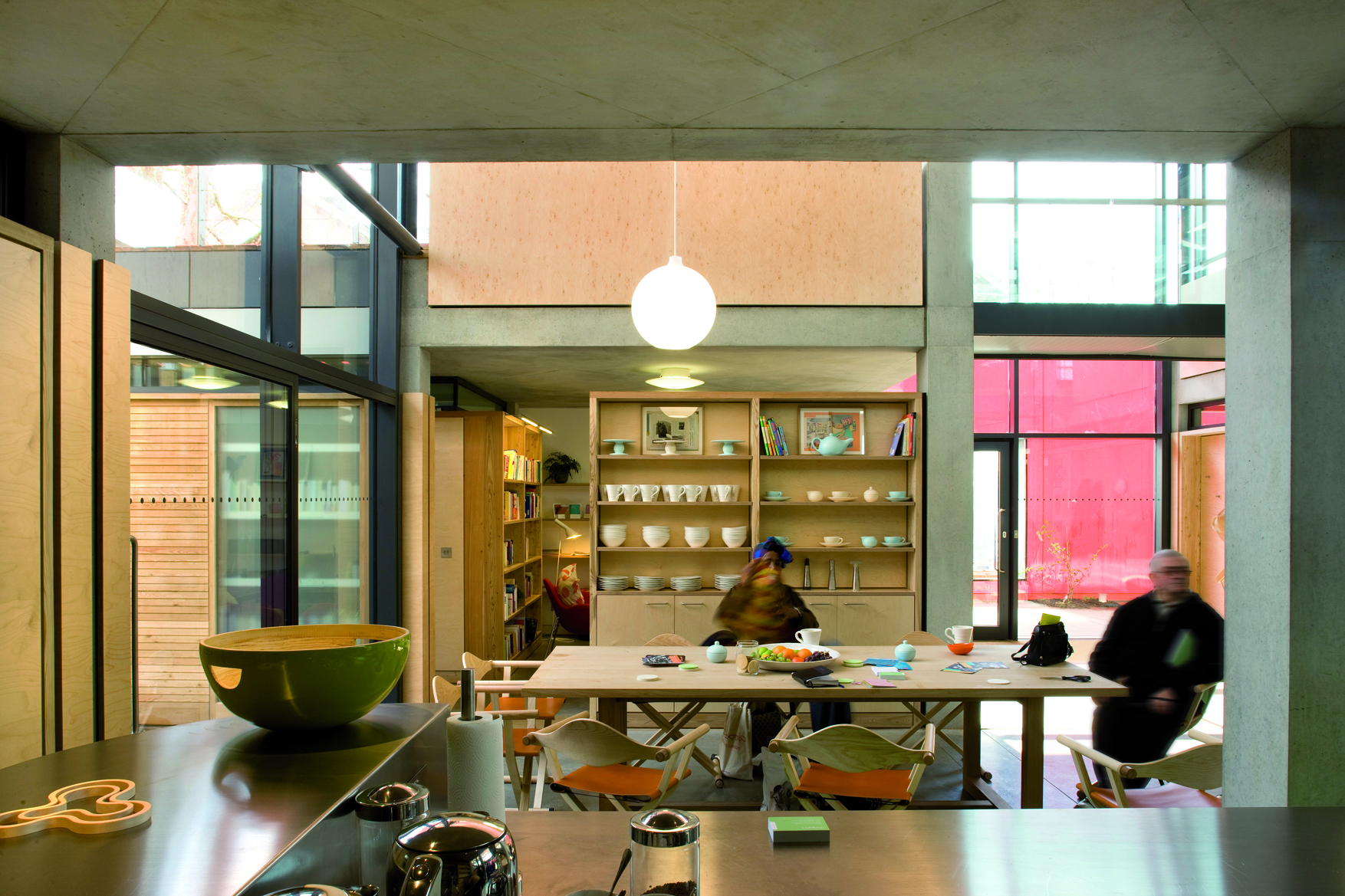2009MaggiesCentre04HcRichardBryantjpgjpg