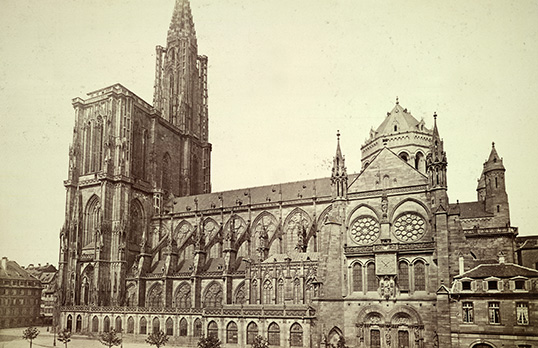 Black and white image of the Cathedral of Notre Dame in Strasbourg seen from the south side