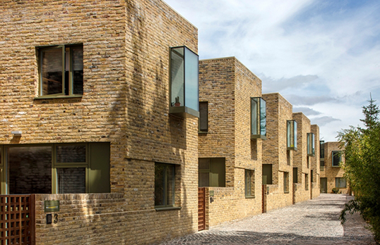 Moray Mews