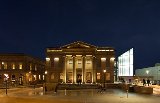 Oldham-Town-Hall-by-Paul-Karalius