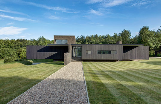 Black House