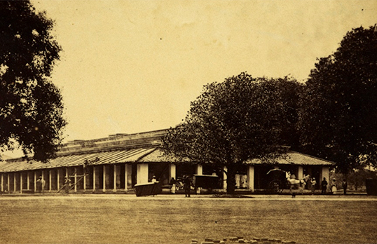 Cutcherry, Munger, 1860s, by unknown photographer. Copyright: The British Library Board, Photo 798(94))