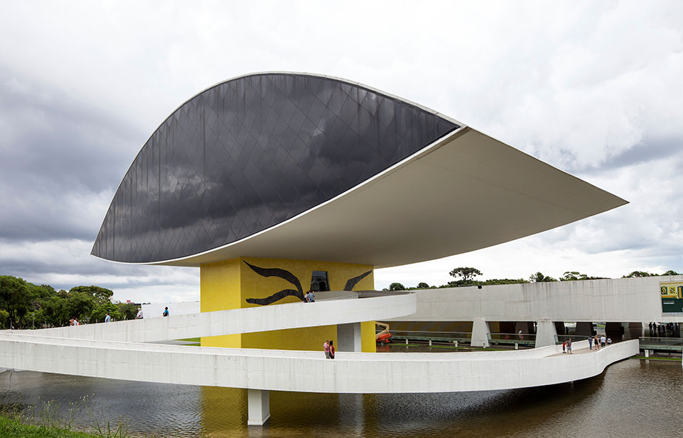 Oscar Niemeyer Museum, Curitiba - Danica O. Kus / RIBA Collections