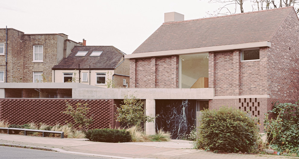 Six Columns by 31 44 Architects