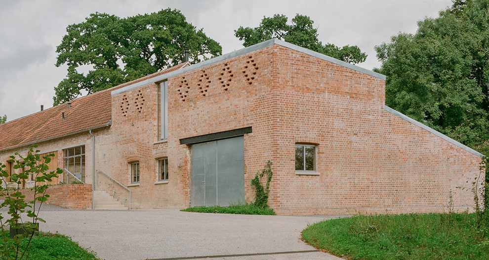 Wraxall Yard brick exterior